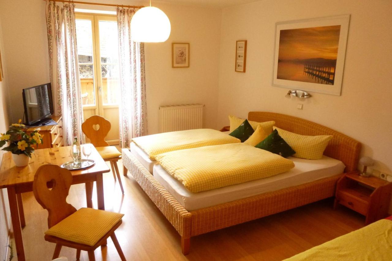 Landgasthof Berg Eurasburg Zimmer foto