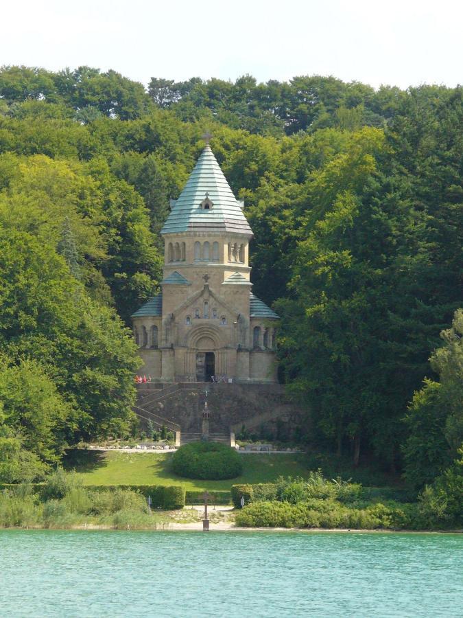 Landgasthof Berg Eurasburg Exterior foto